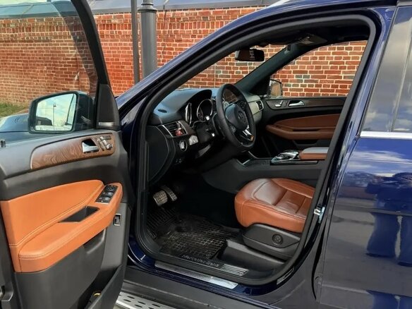 2017 Mercedes-Benz GLE 350 d I (W166), синий, 5000000 рублей - вид 5