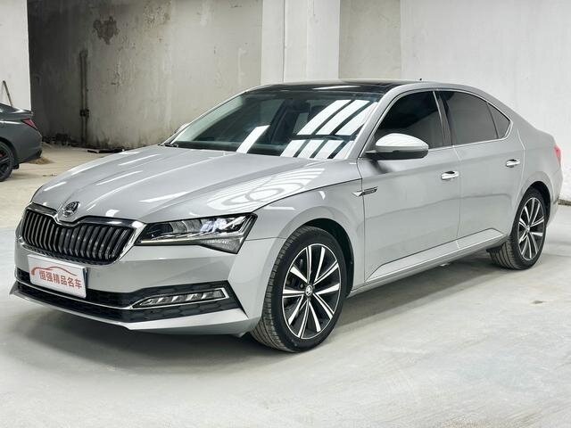 Skoda Superb III Рестайлинг