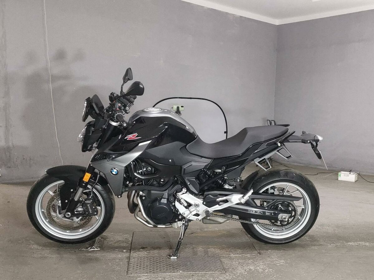 BMW F 900 R