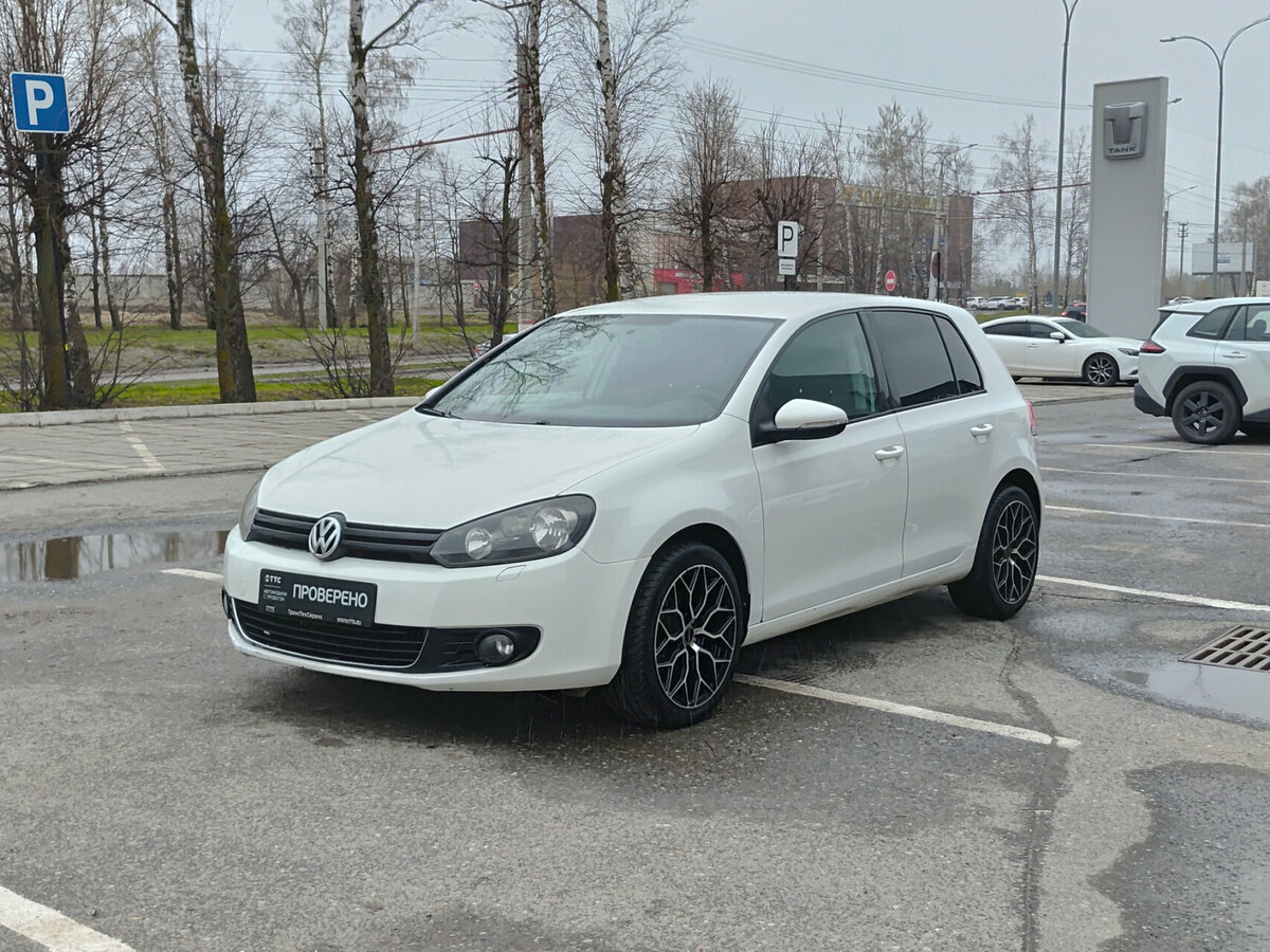 Volkswagen Golf VI