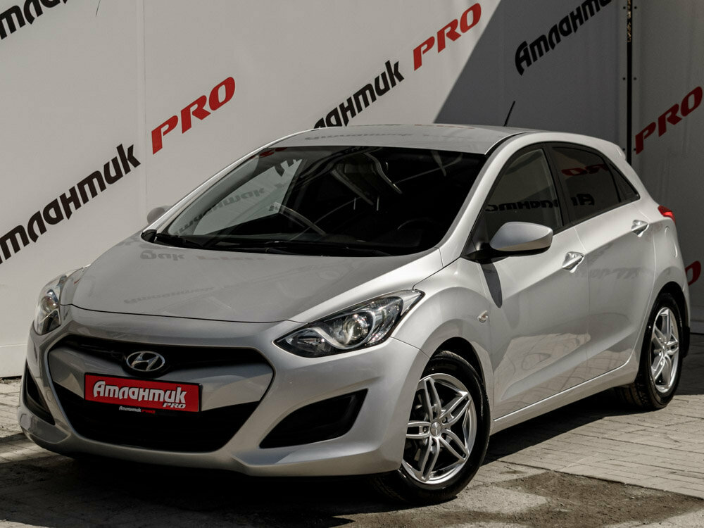 Hyundai i30 II