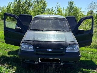2004 Chevrolet Niva I, зелёный, 150000 рублей, вид 1