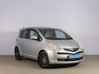 Toyota Ractis I