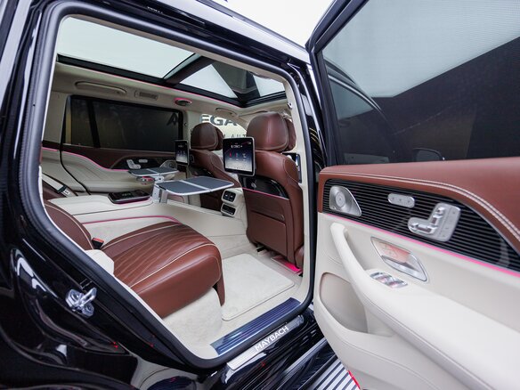 2025 Mercedes-Benz Maybach GLS 600 I Рестайлинг, чёрный, 29000000 рублей - вид 33