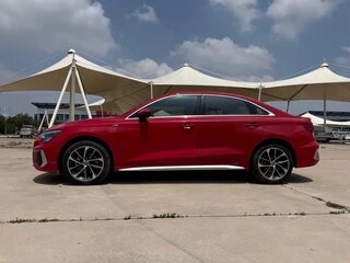 2021 Audi A3 35 TFSI Long IV (8Y), красный, 1480000 рублей, вид 3