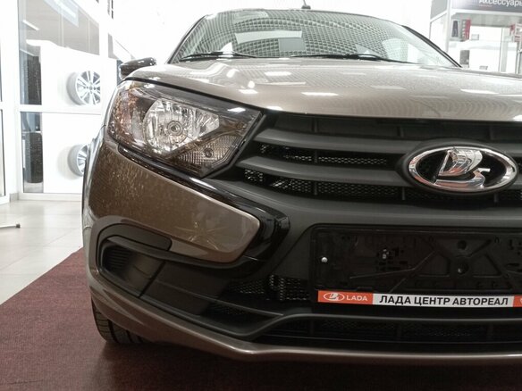 2026 Lada (ВАЗ) Granta I Рестайлинг, коричневый, 1344000 рублей - вид 3