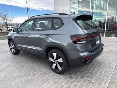2026 Volkswagen Taos I Рестайлинг, серый, 5200000 рублей, вид 3