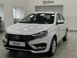 2026 Lada (ВАЗ) Vesta I Рестайлинг (NG), белый, 1680000 рублей, вид 1