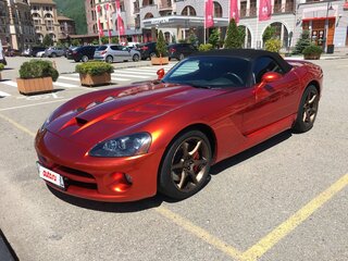 2009 Dodge Viper SRT-10 IV, красный, 12500000 рублей, вид 1