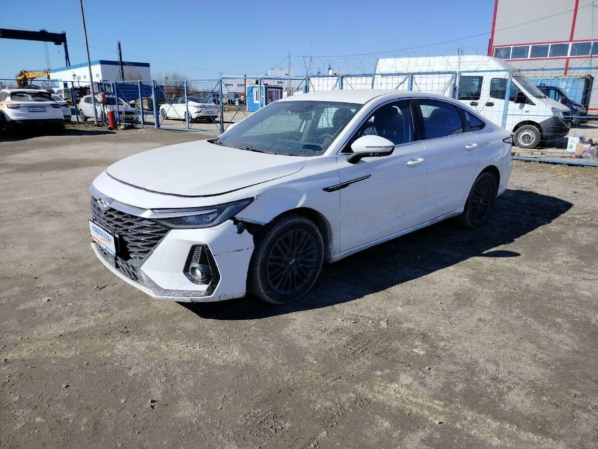 Chery Arrizo 8
