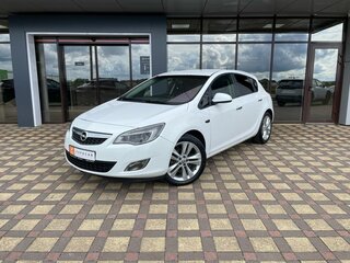 Opel Astra J