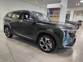 2025 Geely Atlas II, зелёный, 3517990 рублей, вид 4