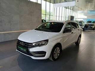 2024 Lada (ВАЗ) Vesta SW I Рестайлинг (NG), белый, 1275000 рублей, вид 3
