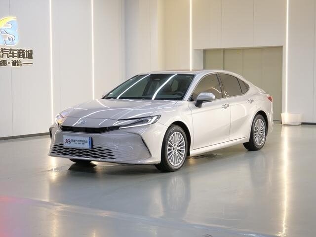 Toyota Camry IX (XV80) China Market