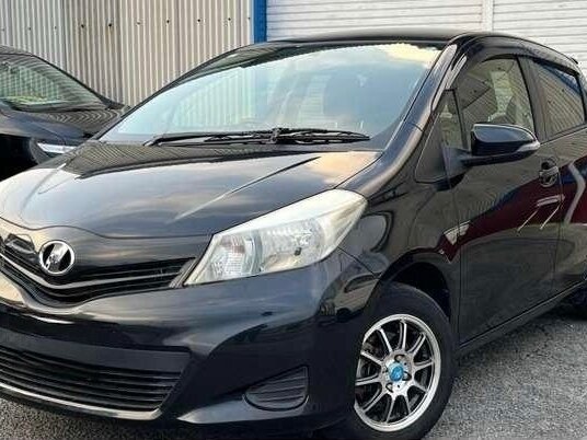 Toyota Vitz III (XP130)