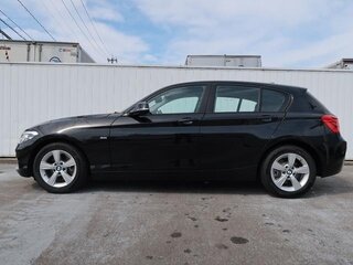 2017 BMW 1 серии 118i II (F20/F21) Рестайлинг, чёрный, 1000000 рублей, вид 4