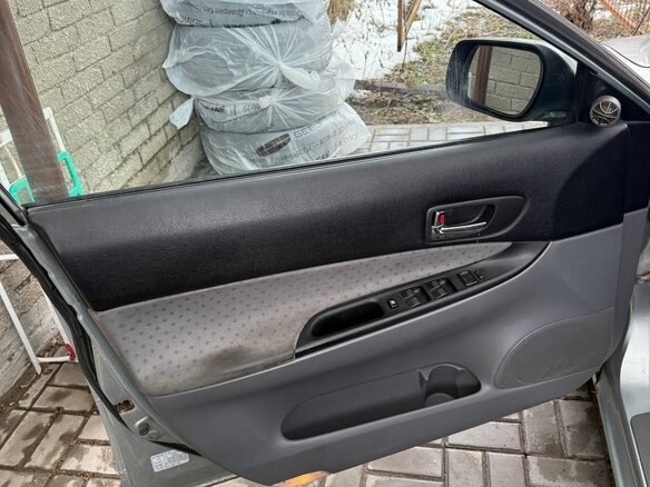 2004 Mazda 6 I (GG), серебристый, 400000 рублей - вид 11