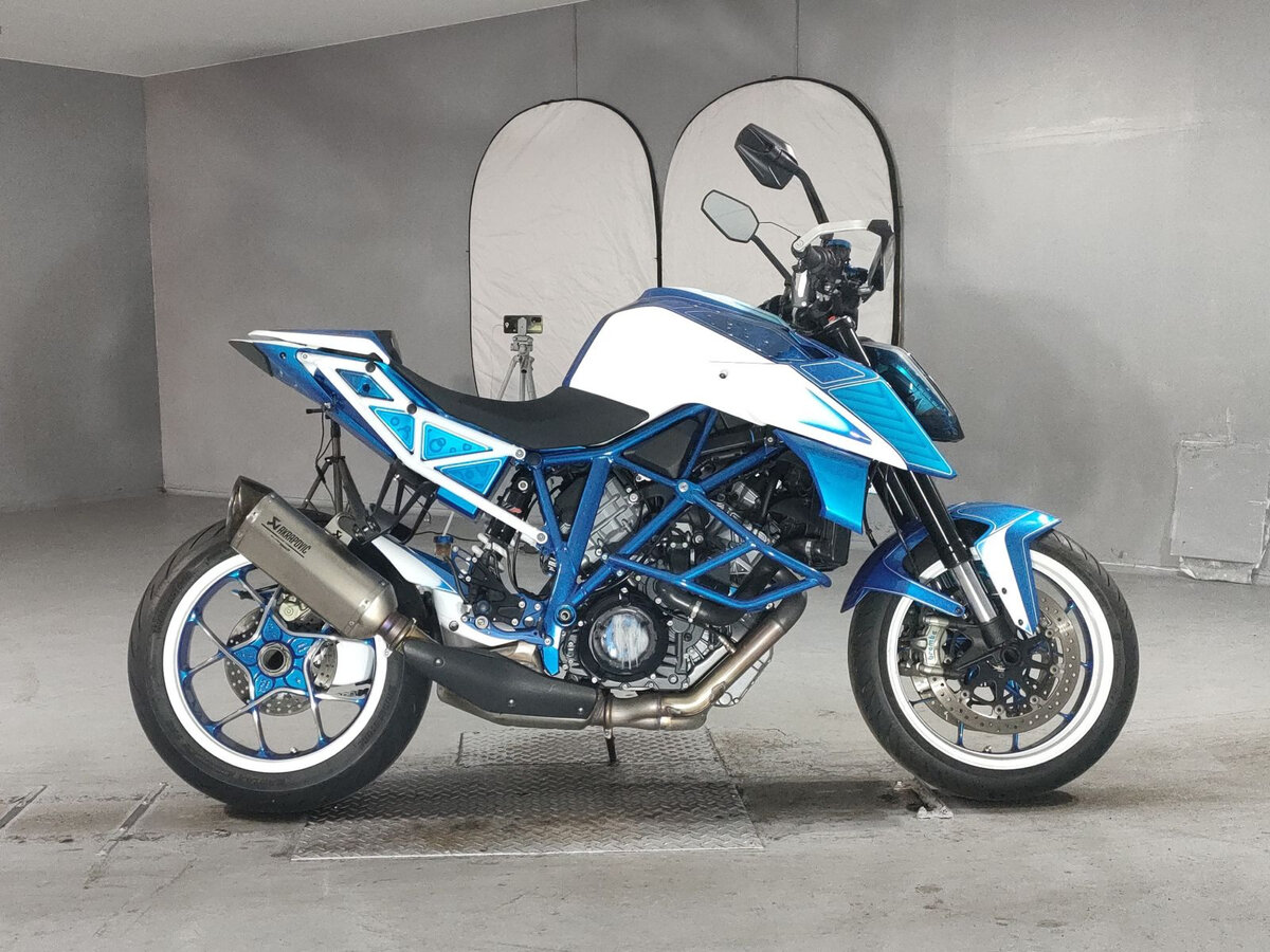 KTM 1290 Super Duke R