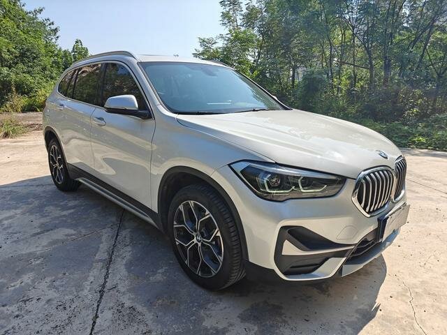 BMW X1 Long 20Li sDrive II (F48) Рестайлинг