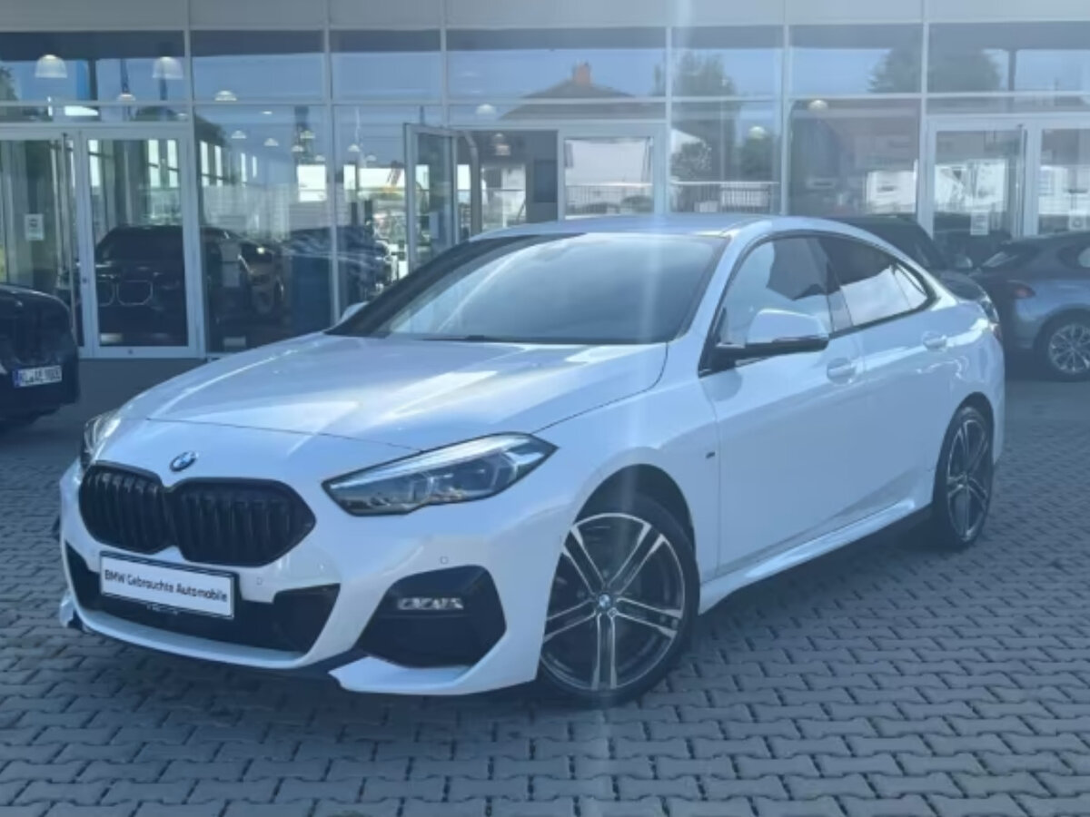 BMW 2 серии F44