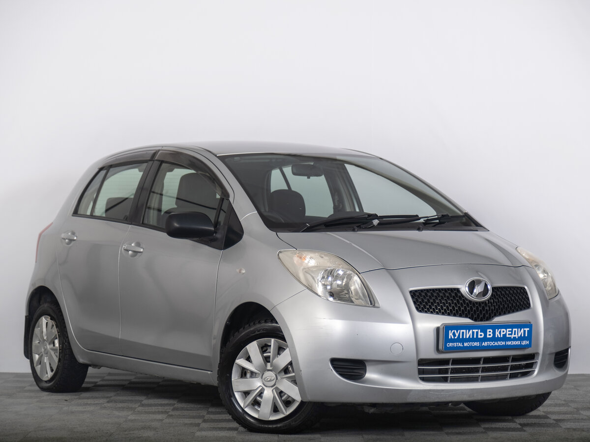 Toyota Vitz II (XP90)