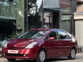 2005 Toyota Prius II Рестайлинг (XW20), красный, 630000 рублей