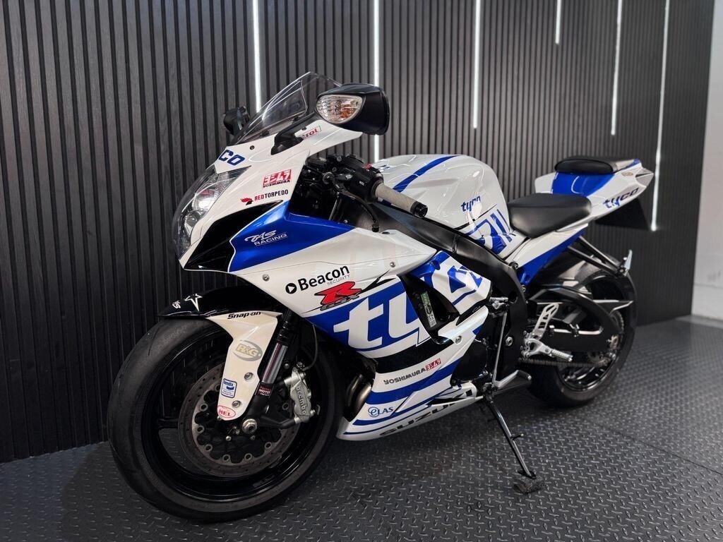 Suzuki GSX 600F Katana
