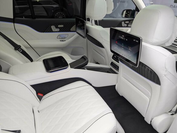 2026 Mercedes-Benz Maybach GLS 600 I Рестайлинг, белый, 34750000 рублей - вид 18