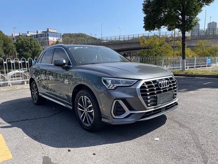 Audi Q3 35 TFSI II (F3)