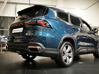 2026 Geely Okavango I Рестайлинг, синий, 3988990 рублей, вид 5