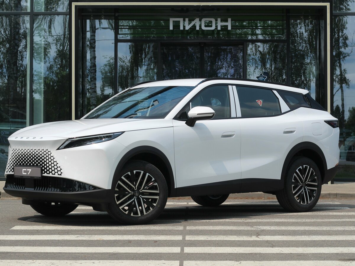 Omoda C7