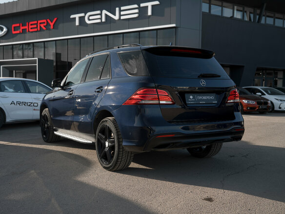 2016 Mercedes-Benz GLE 300 I (W166), синий, 3950000 рублей - вид 3