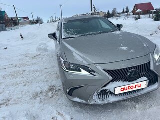 2019 Lexus ES 250 VII, золотистый, 3800000 рублей, вид 1