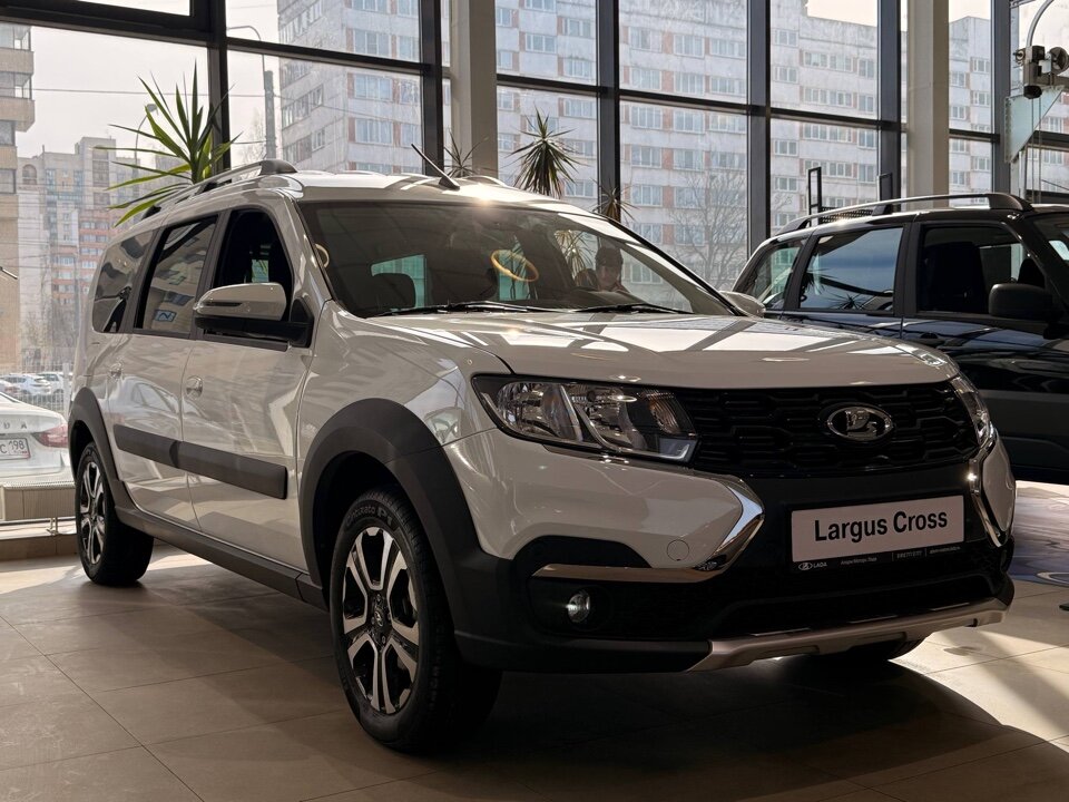 Lada (ВАЗ) Largus Cross I Рестайлинг
