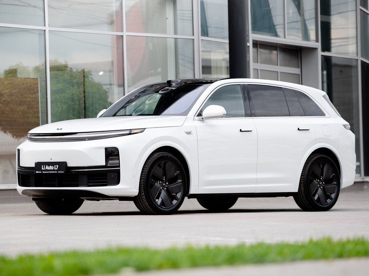 Li Auto (Lixiang) L7 52.3 kWh I Рестайлинг