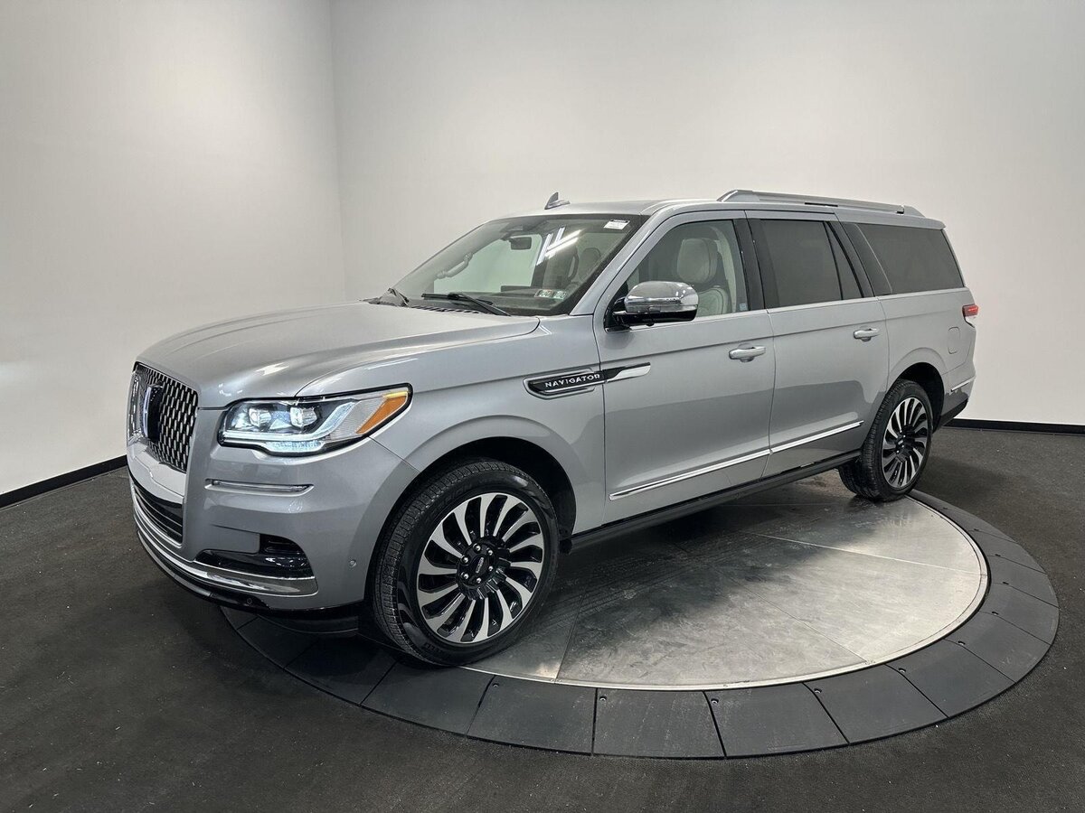 Lincoln Navigator IV