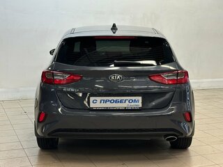 2020 Kia Ceed III, серый, 1670000 рублей, вид 3