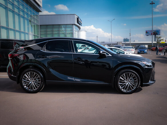 2025 Lexus RX 350 V, чёрный, 14500000 рублей - вид 2