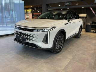 2025 Exeed RX, белый, 5490000 рублей, вид 3