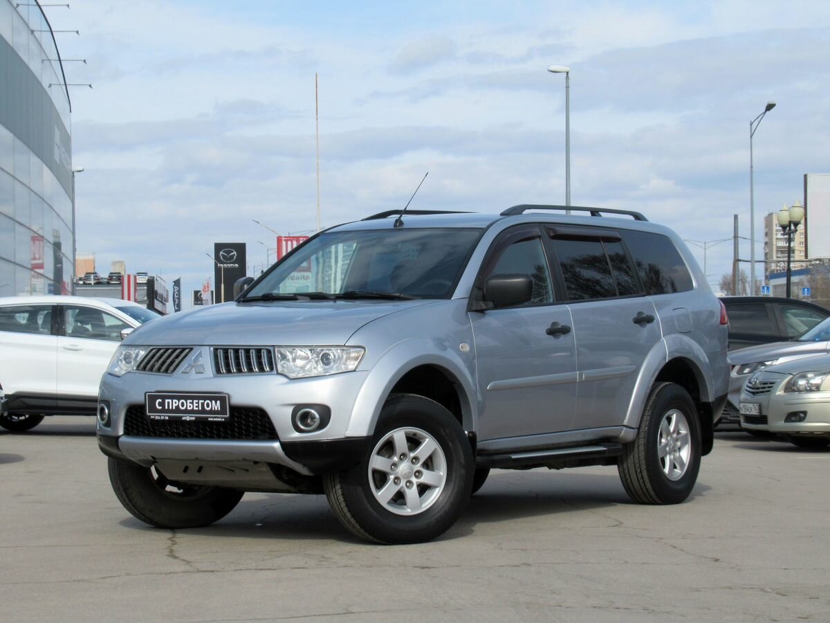 Mitsubishi Pajero Sport II