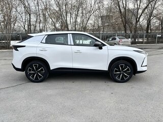 2026 Omoda C5 II, белый, 2729000 рублей, вид 5