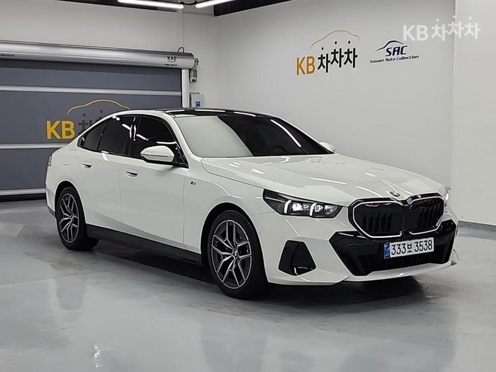 BMW 5 серии 520i VIII (G60/G61/G68)