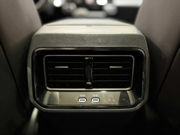 2026 Toyota RAV4 VI (XA60), белый, 4990000 рублей - вид 13