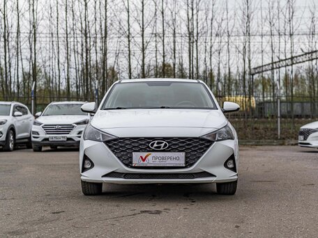 2021 Hyundai Solaris II Рестайлинг, белый, 1230000 рублей, вид 3