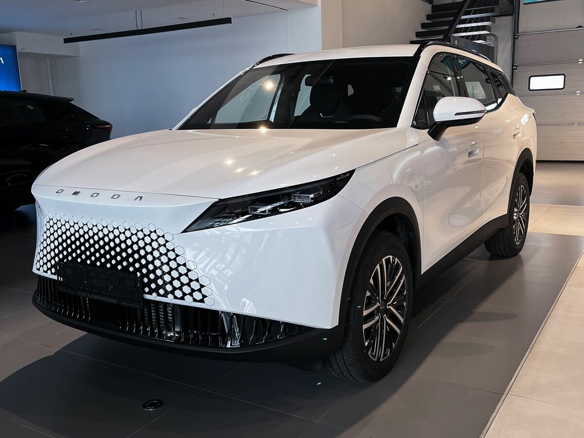 Omoda C7