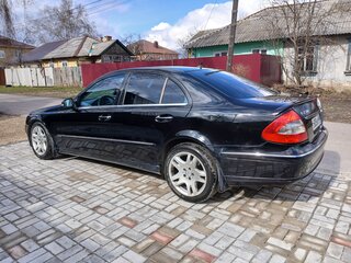 2007 Mercedes-Benz E-Класс 230 III (W211, S211) Рестайлинг, чёрный, 1120000 рублей, вид 4