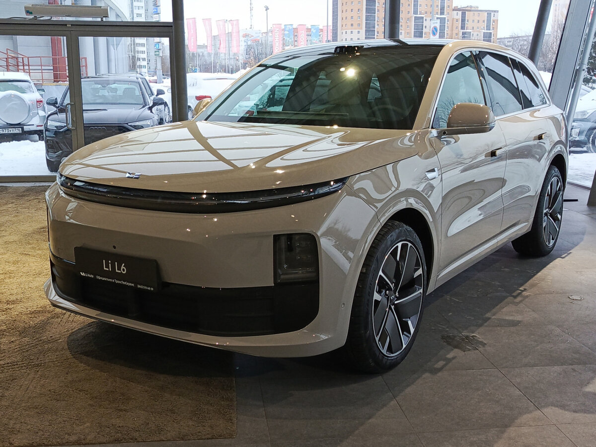 Li Auto (Lixiang) L6