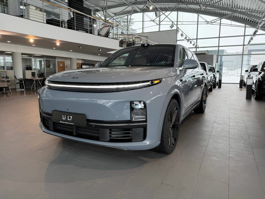 Li Auto (Lixiang) L7 52.3 kWh I Рестайлинг