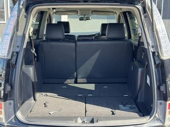 2017 Toyota ISis I Рестайлинг, чёрный, 1090333 рублей - вид 16