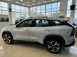 2025 Geely Atlas II, серебристый, 4080990 рублей, вид 2